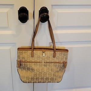 Michael Kors signature logo tan shoulder bag